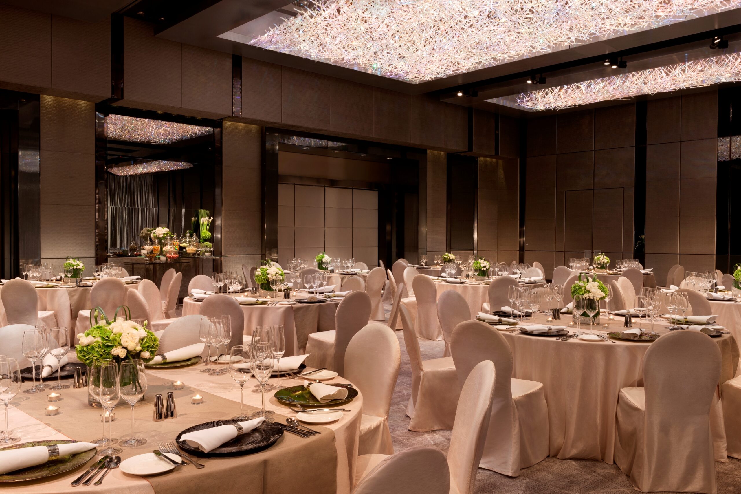 Ballroom_Banquet.JPG